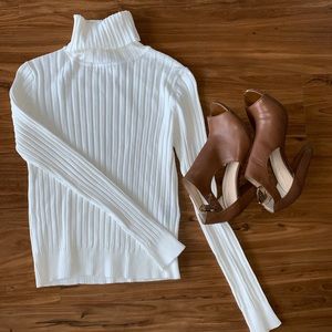 Zara turtle neck sweater